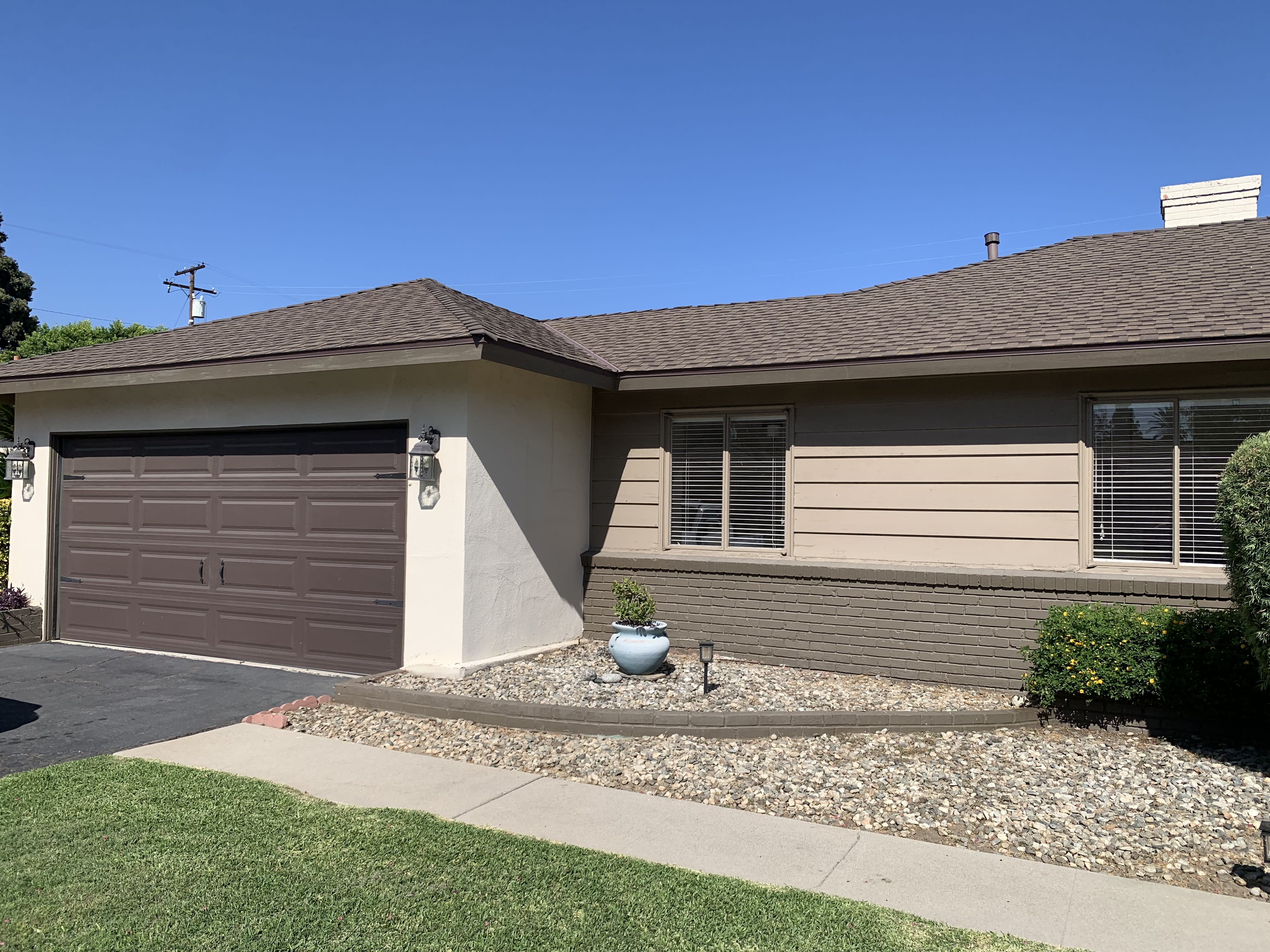 1724 Grace Avenue – photo 3