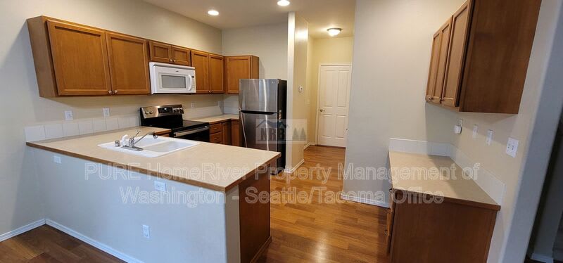 9606 191St St Ct E – photo 4