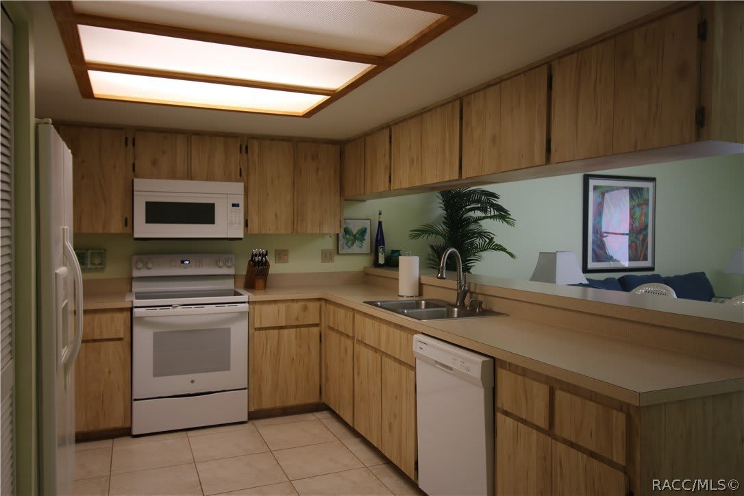 908 Pritchard Island Road – photo 4