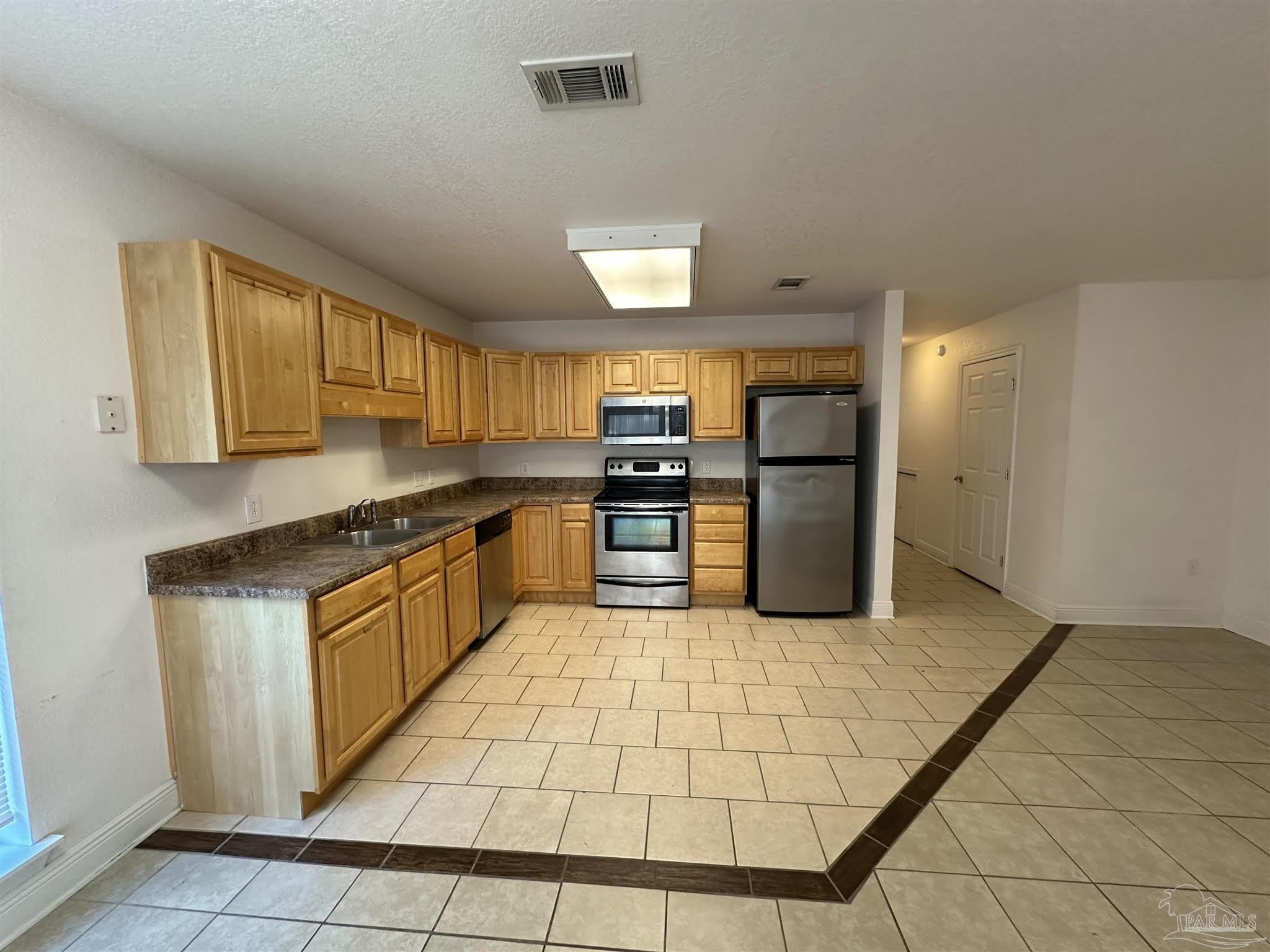 6250 Hamilton Bridge Rd – photo 3
