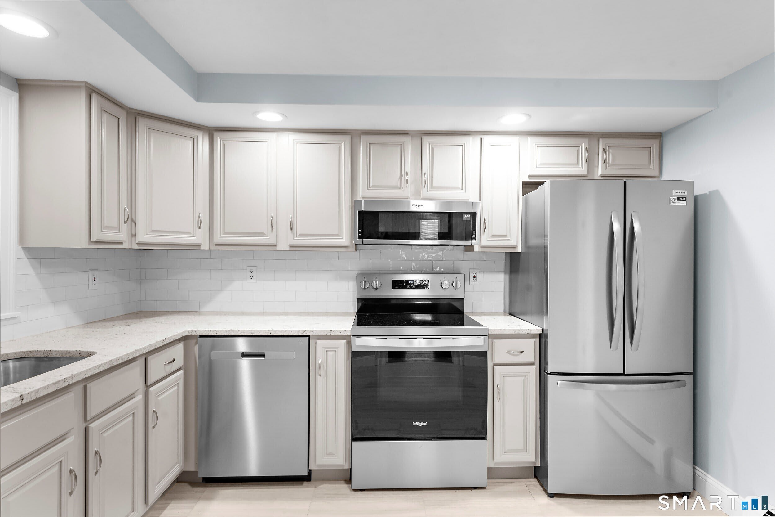 324 Main Street – photo 4