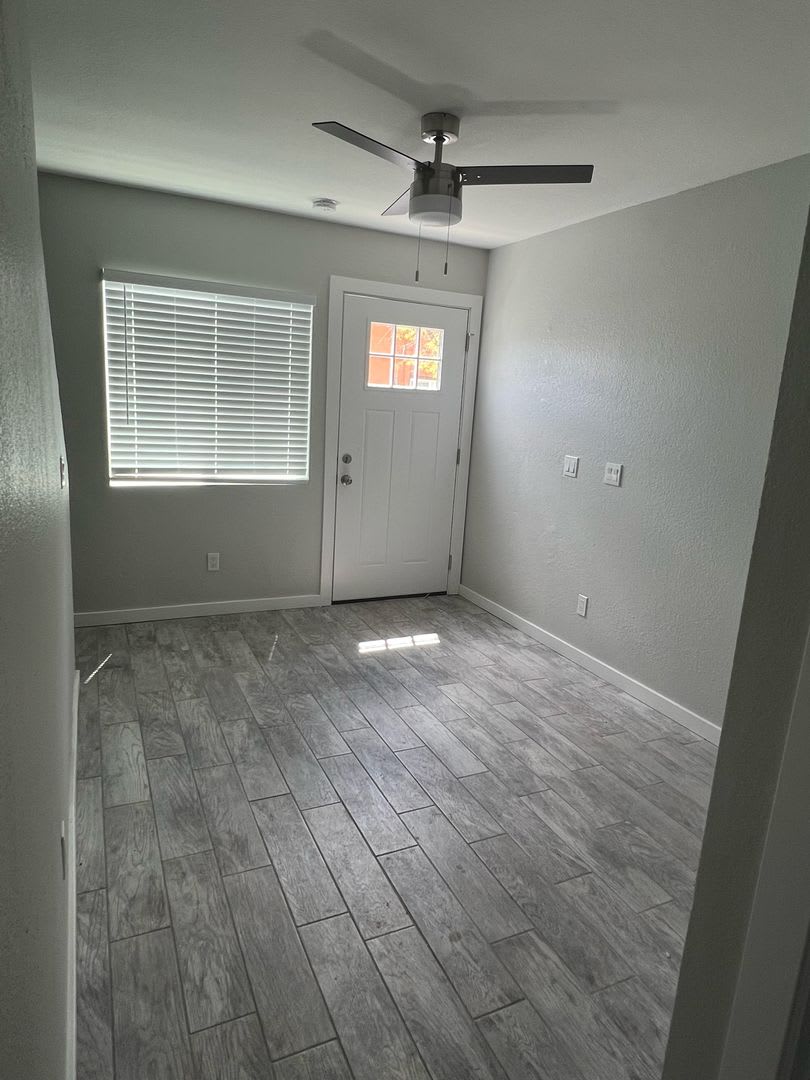 12717 W AMY DR #4 – photo 4