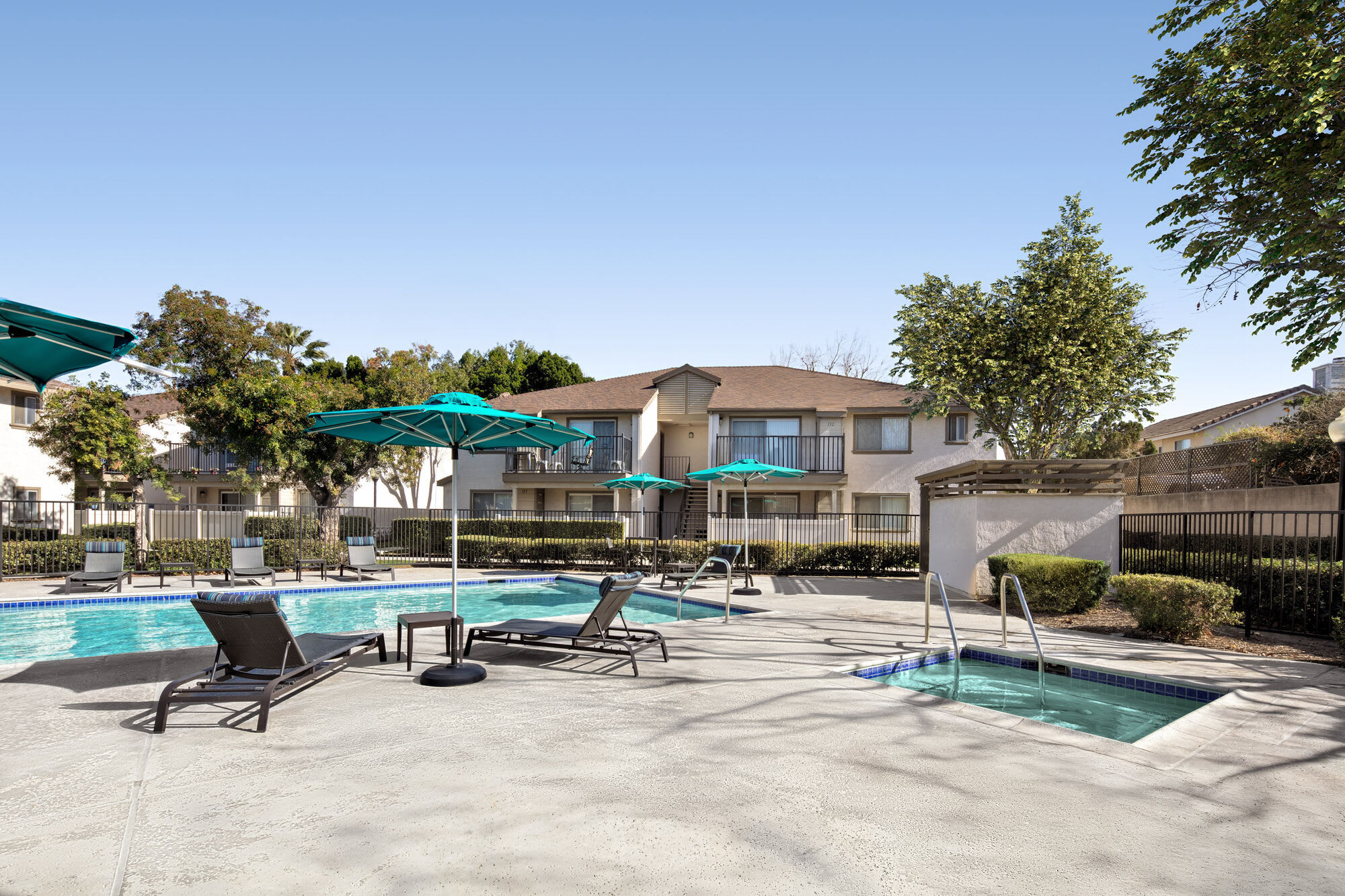 Rosewood Apartments – photo 5