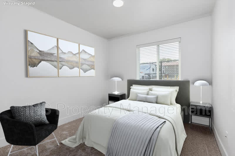 452 S 40th Ave. – photo 4