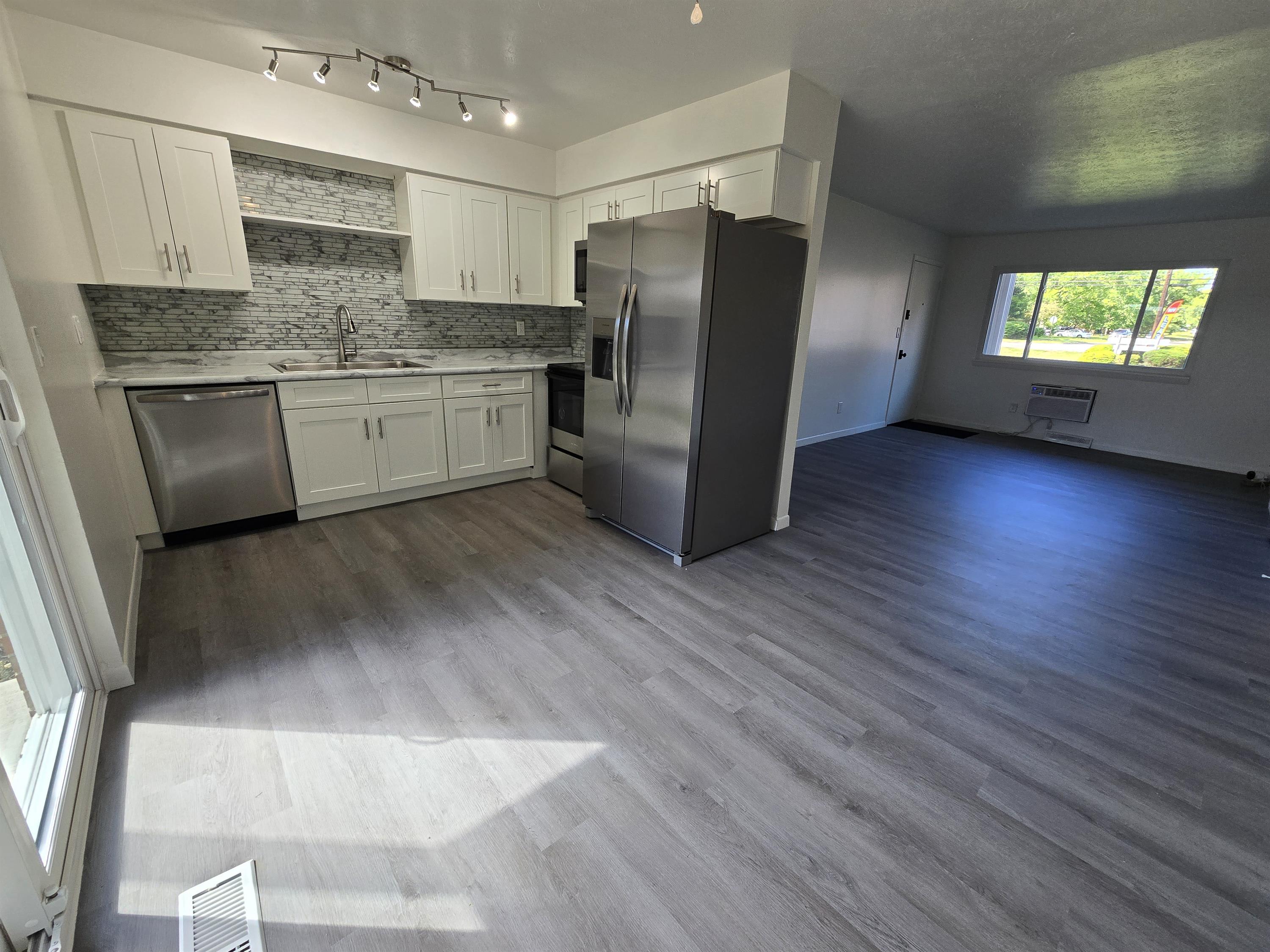 4705 Fishcreek Road – photo 1