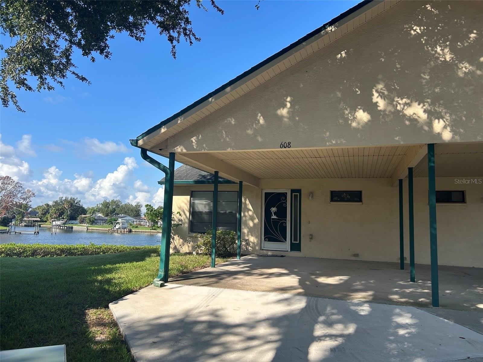 608 YARDARM Drive – photo 4