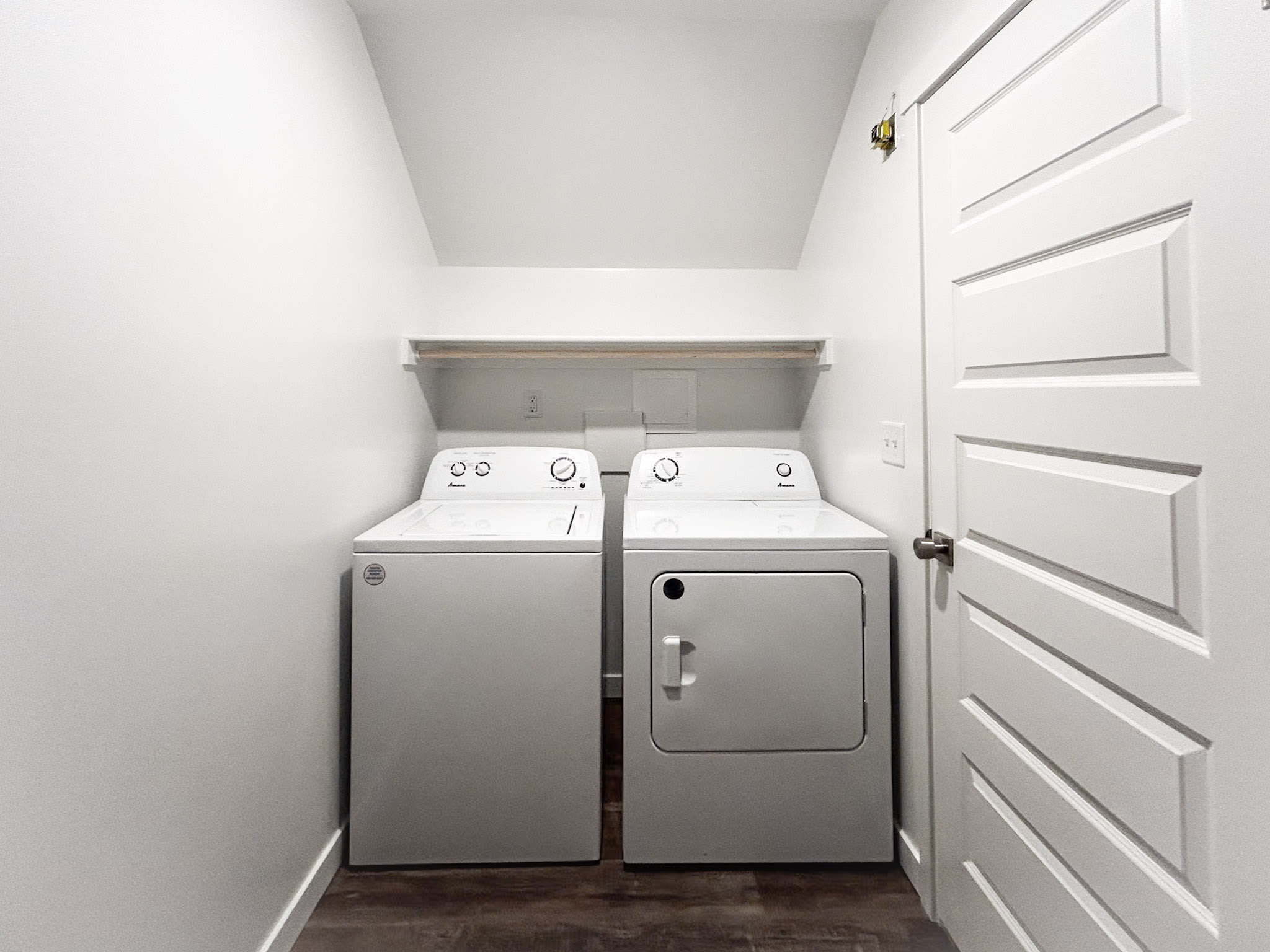 190 Margette Way – photo 1