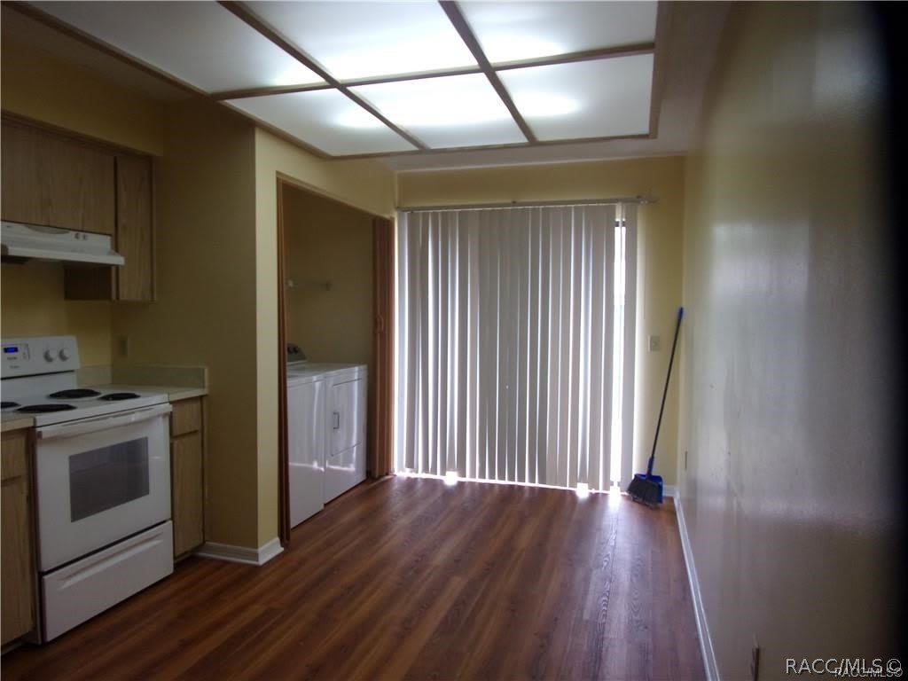 607 Edgewood Avenue – photo 5