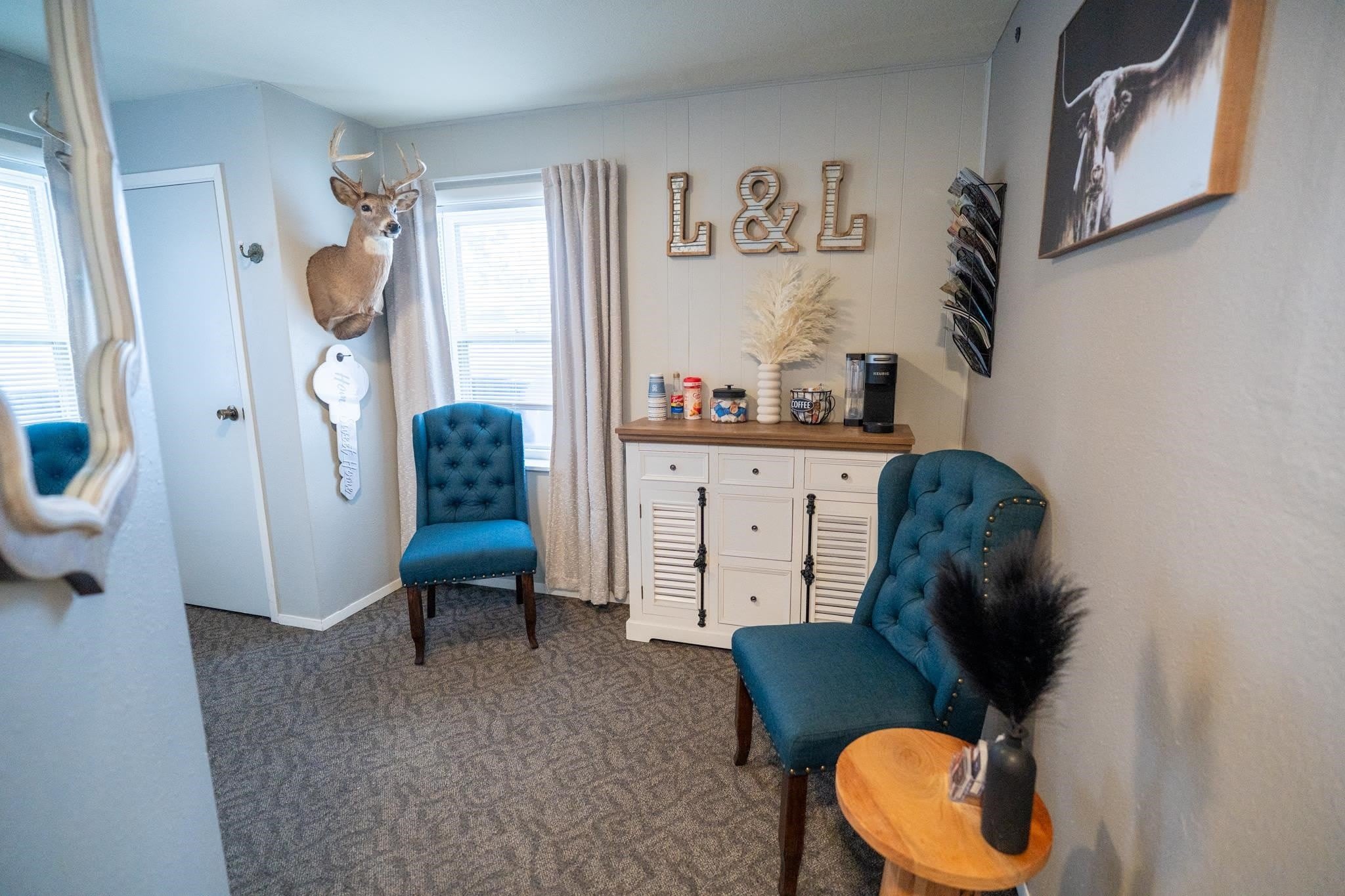 4256 Fox Hills Court – photo 3
