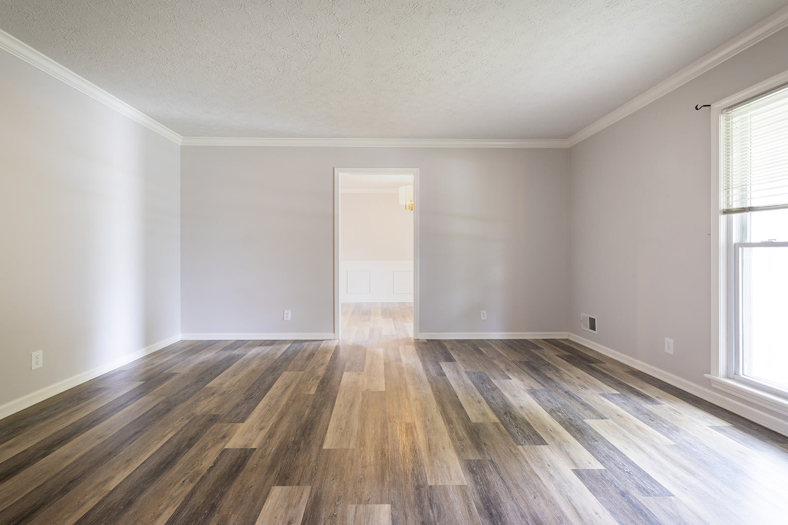 2901 Creekside Dr – photo 5