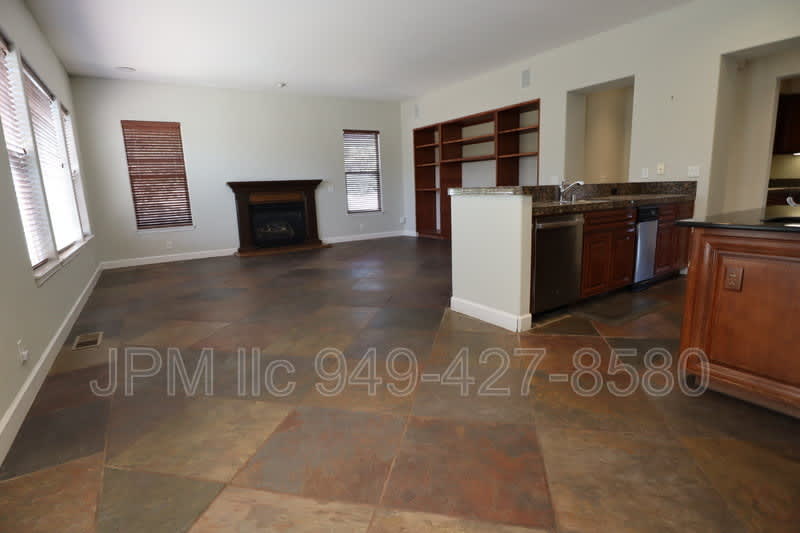 3000 Granite Pointe Dr – photo 5