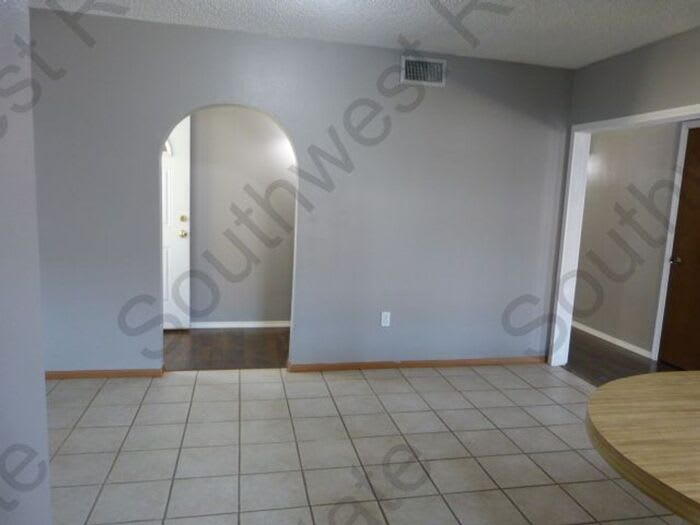 521 Merrill Drive – photo 3