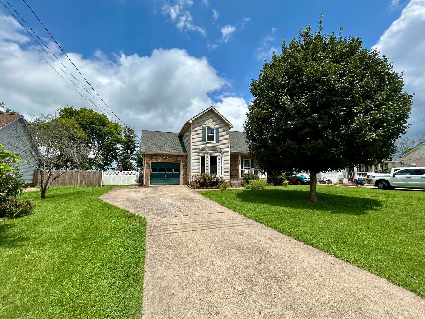 1225 Cobblestone Lane – photo 2