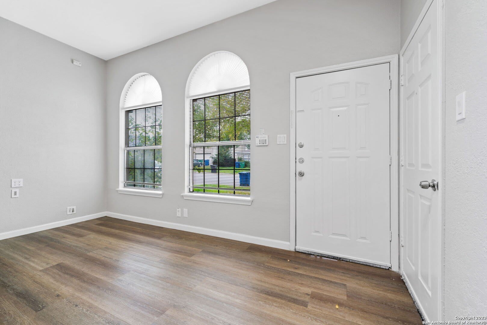 4129 Sunrise Cove Dr – photo 5
