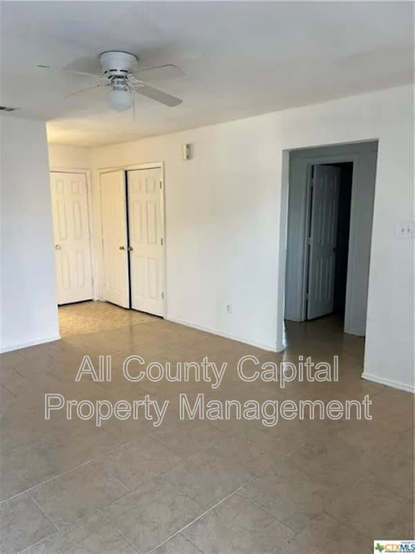 1507 Dugger Circle C – photo 5