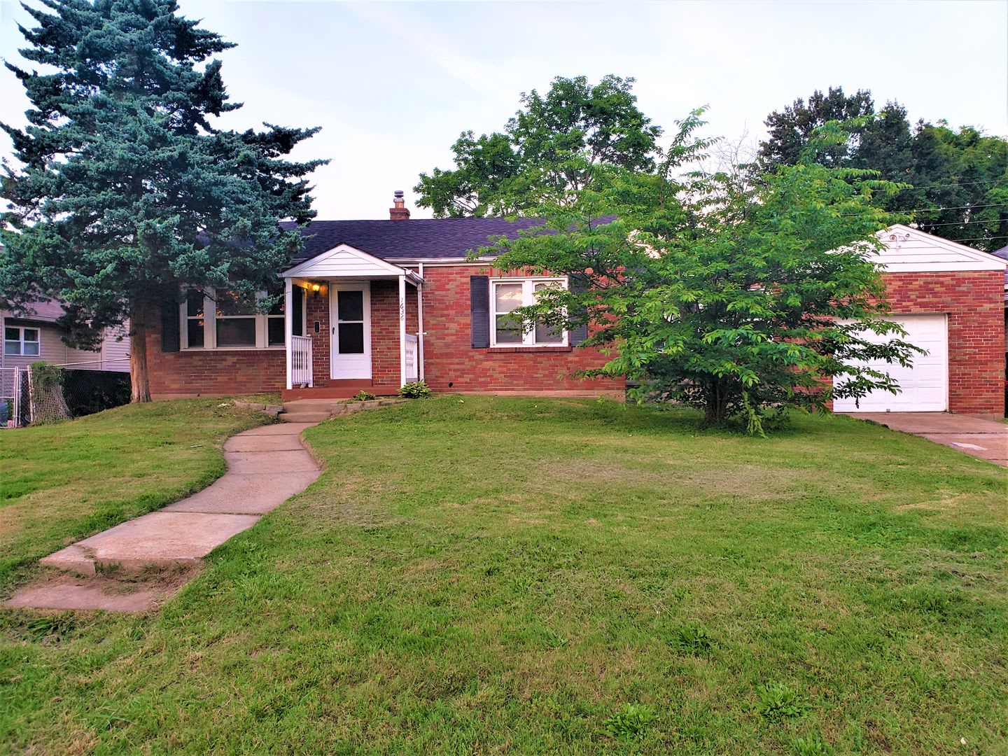 Three Bed U City Home – photo 2