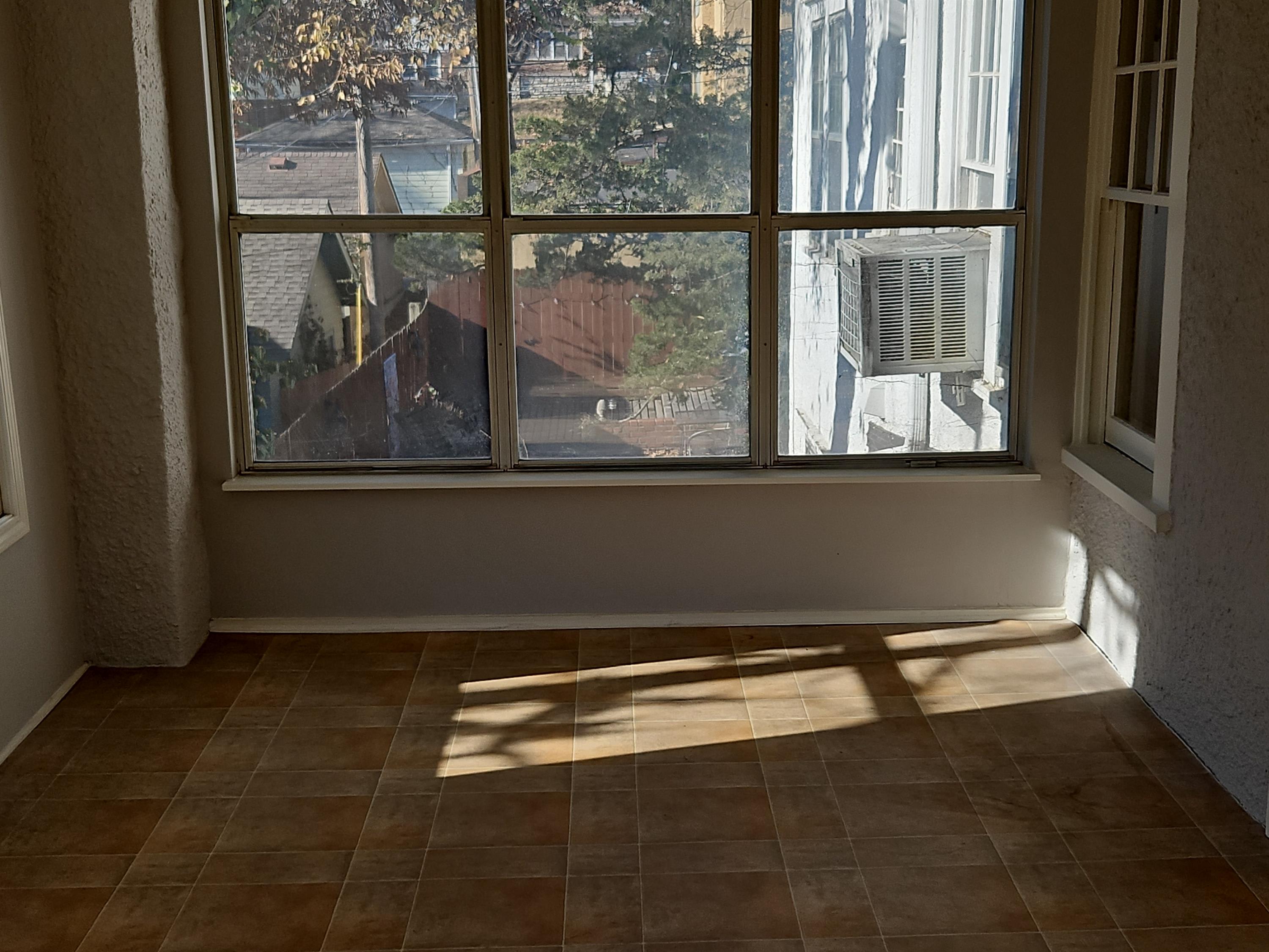 4826 Jarboe Street – photo 5