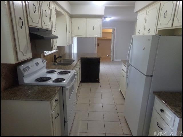 6904 Dahlia Drive – photo 4