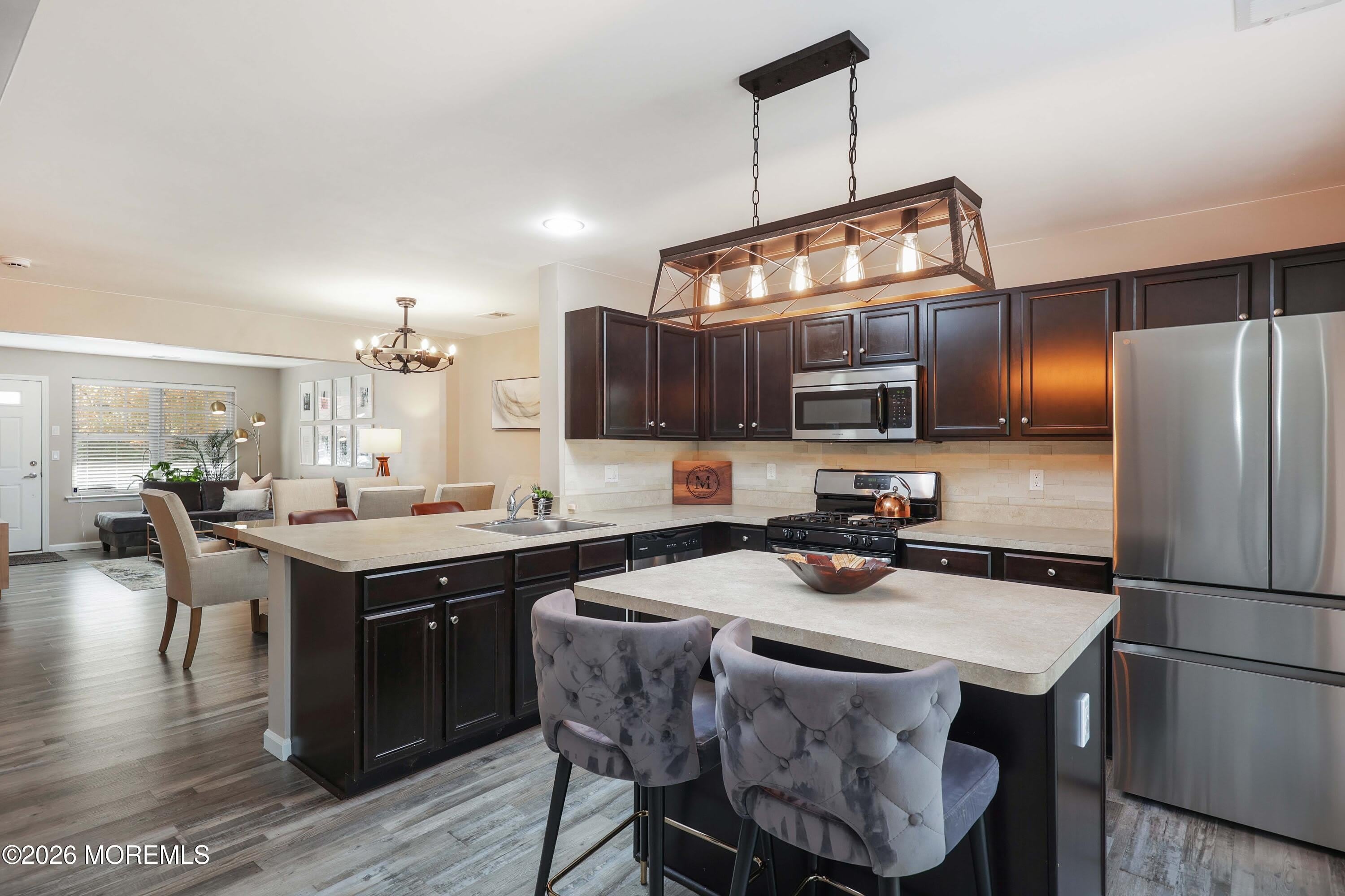 207 Harvest Way – photo 3