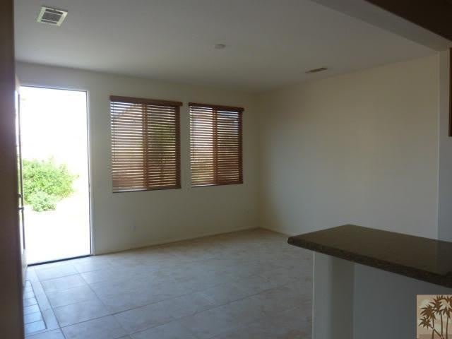 37185 Wakefield Street – photo 3