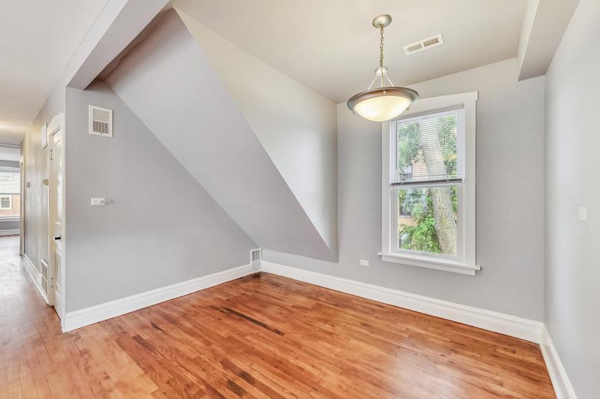 4057 N Whipple – photo 5