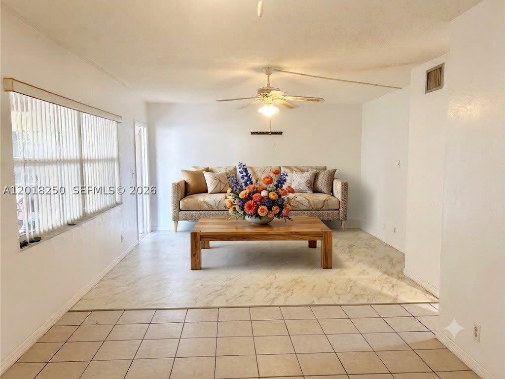 1958 Monroe St – photo 2