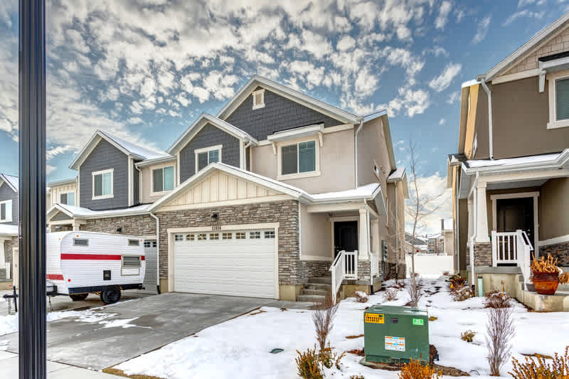 4888 W Pillar Dr – photo 2