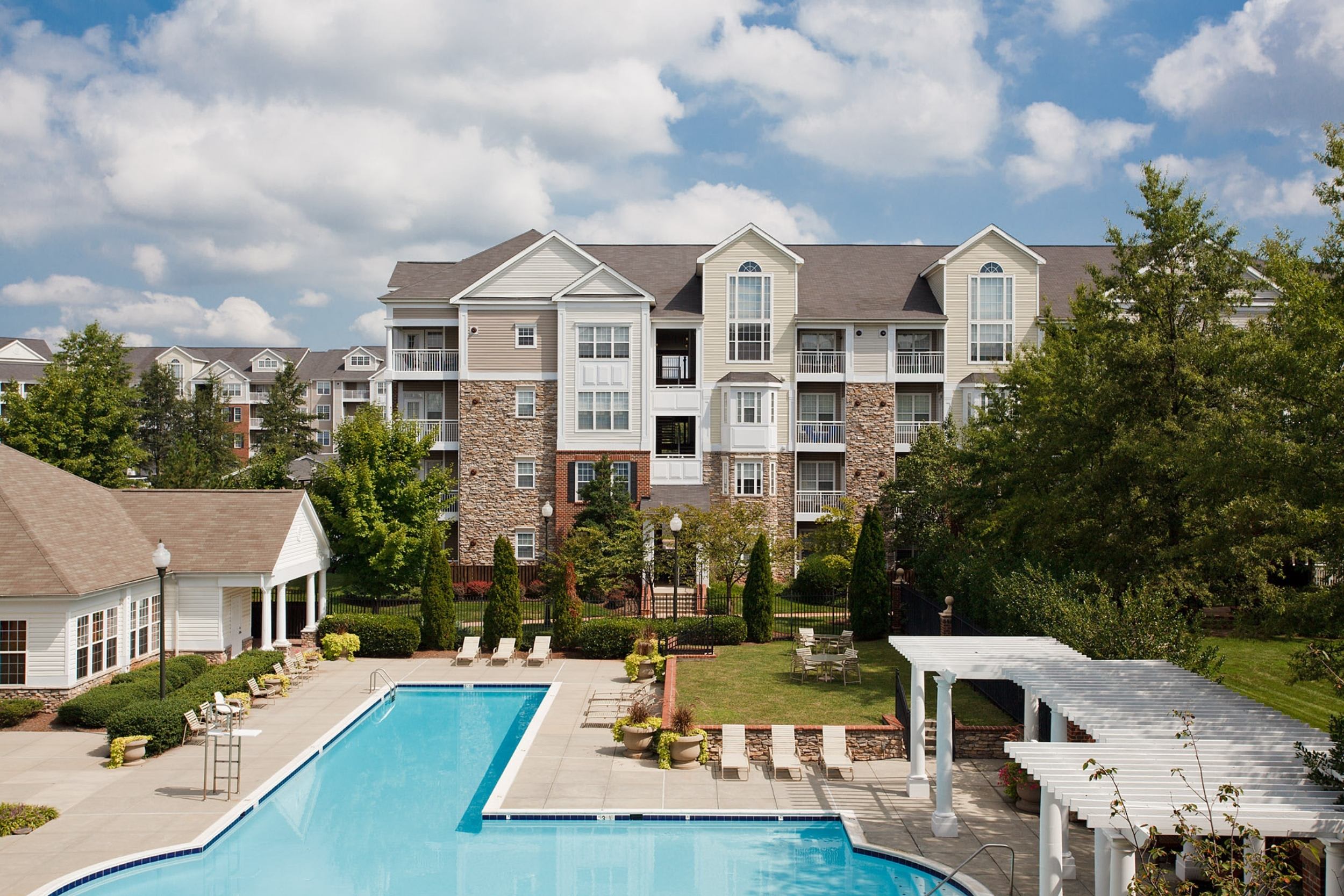 Lerner Remington Apartments – photo 1
