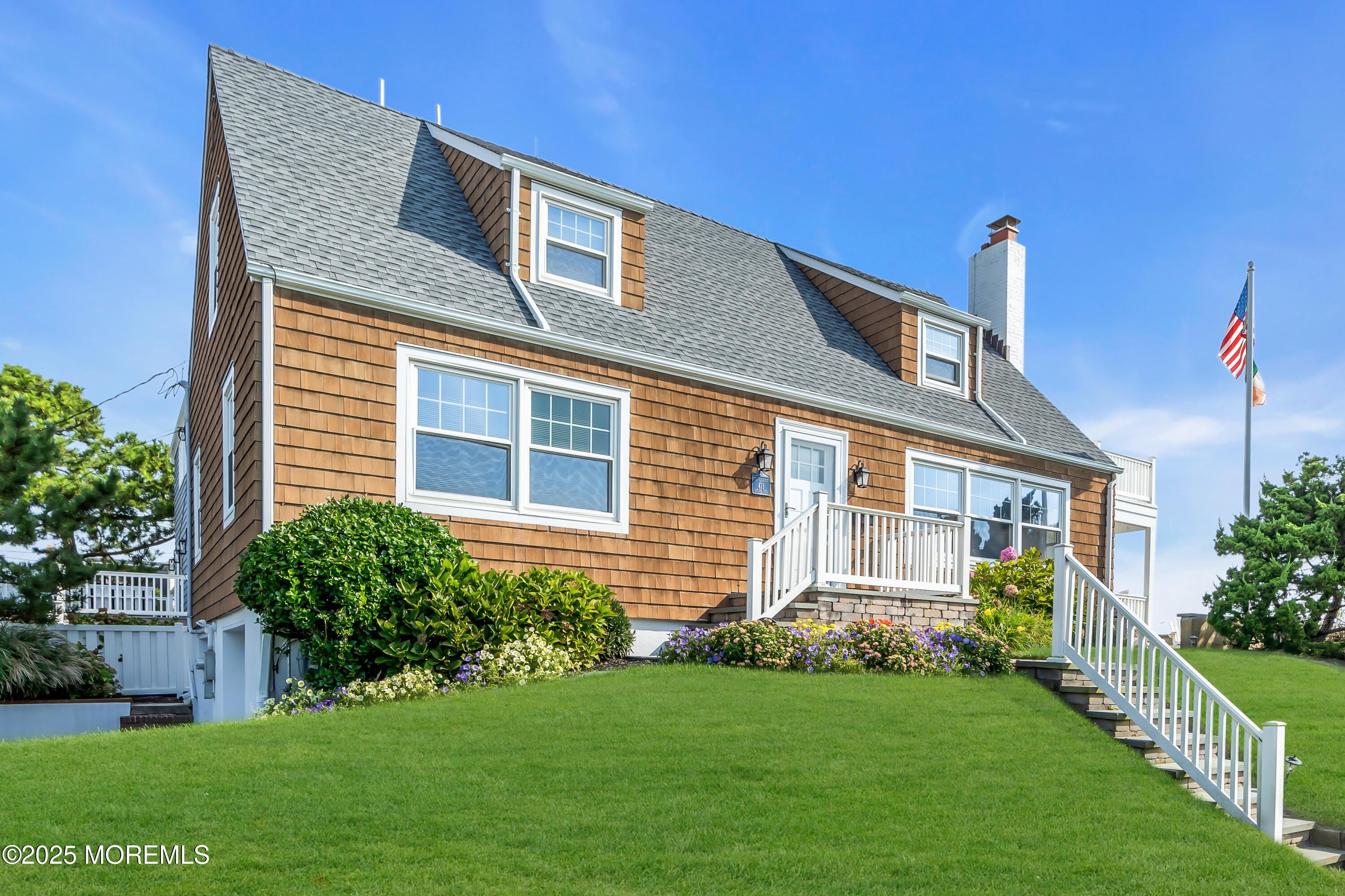 411 Ocean Avenue – photo 3
