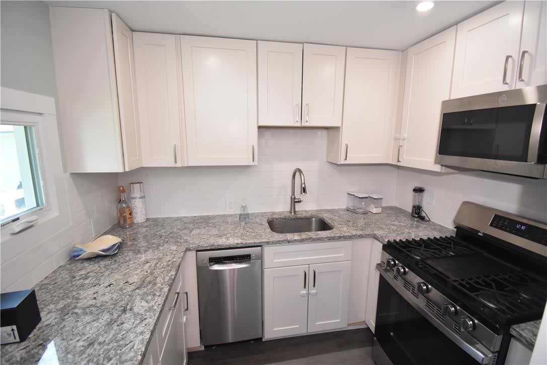 219 W Burke Street – photo 3