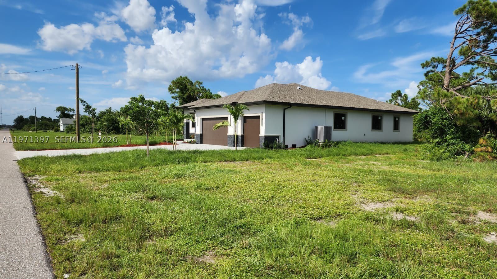 47 E Brig Cr – photo 2