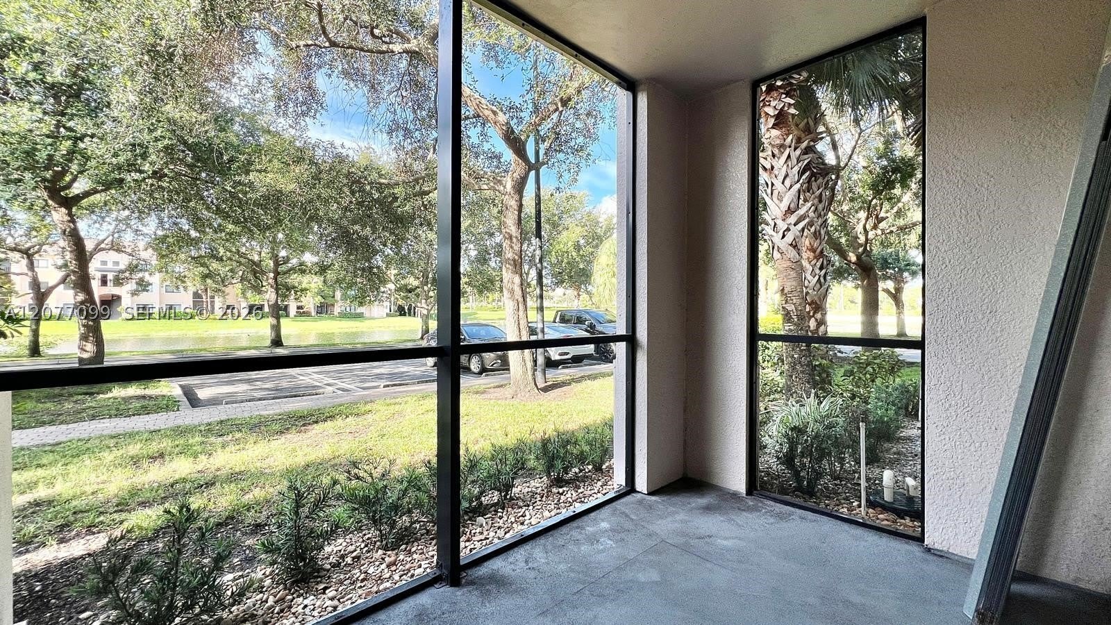 3021 Alcazar Pl – photo 2