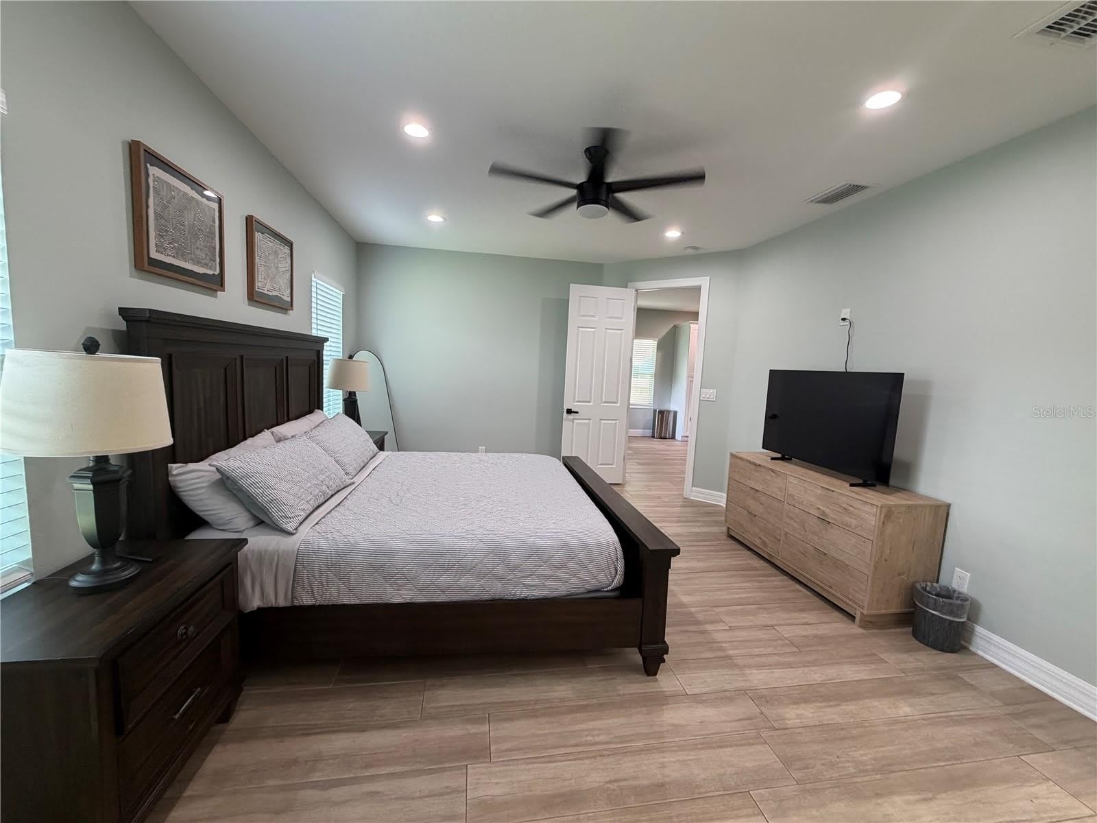 4411 N TAMPANIA Avenue – photo 4