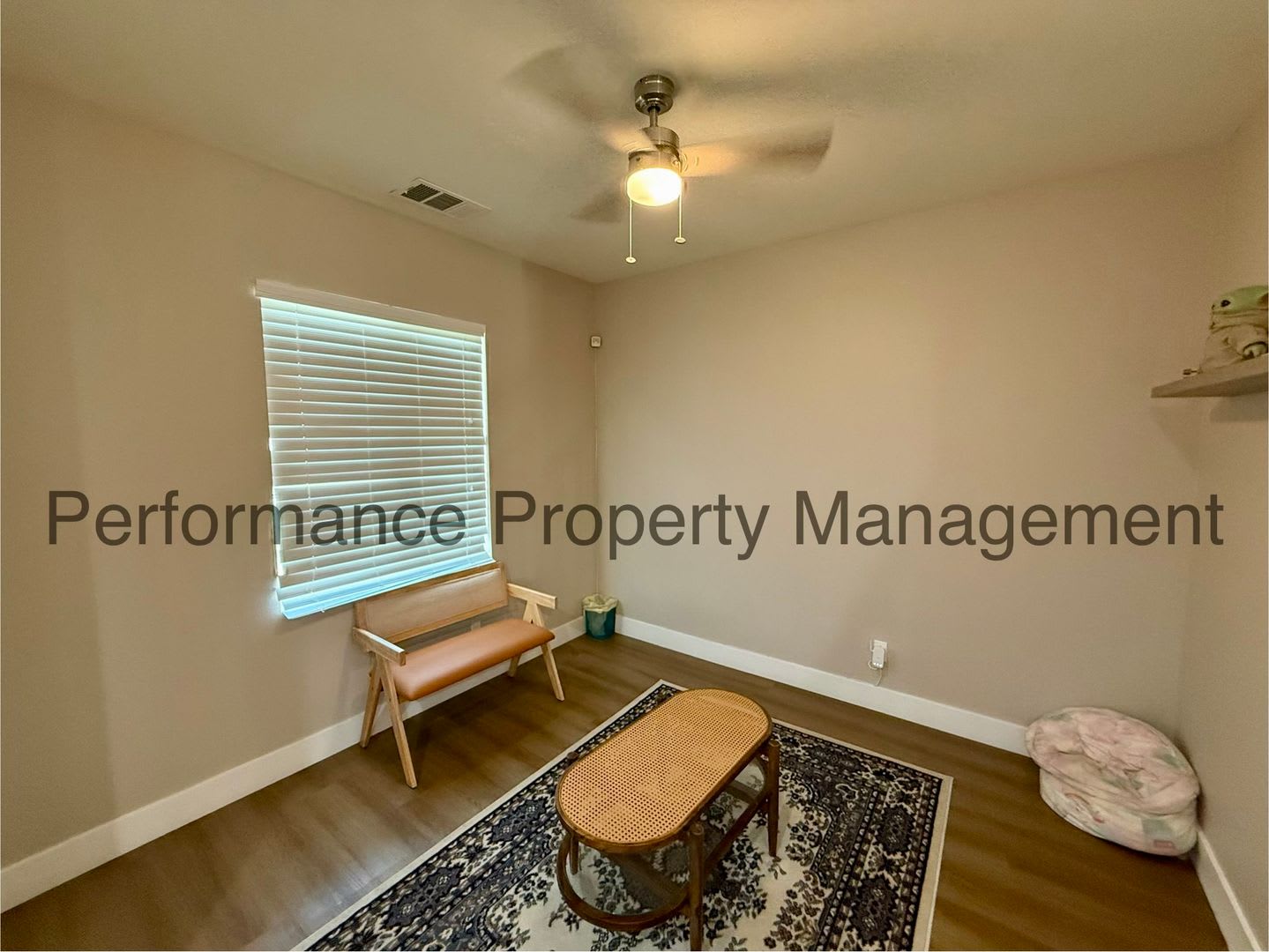 Beautiful 2 Storty 4 Bed/3.5 Bath Home w/ RBP & Deposit Alternative Option – photo 3