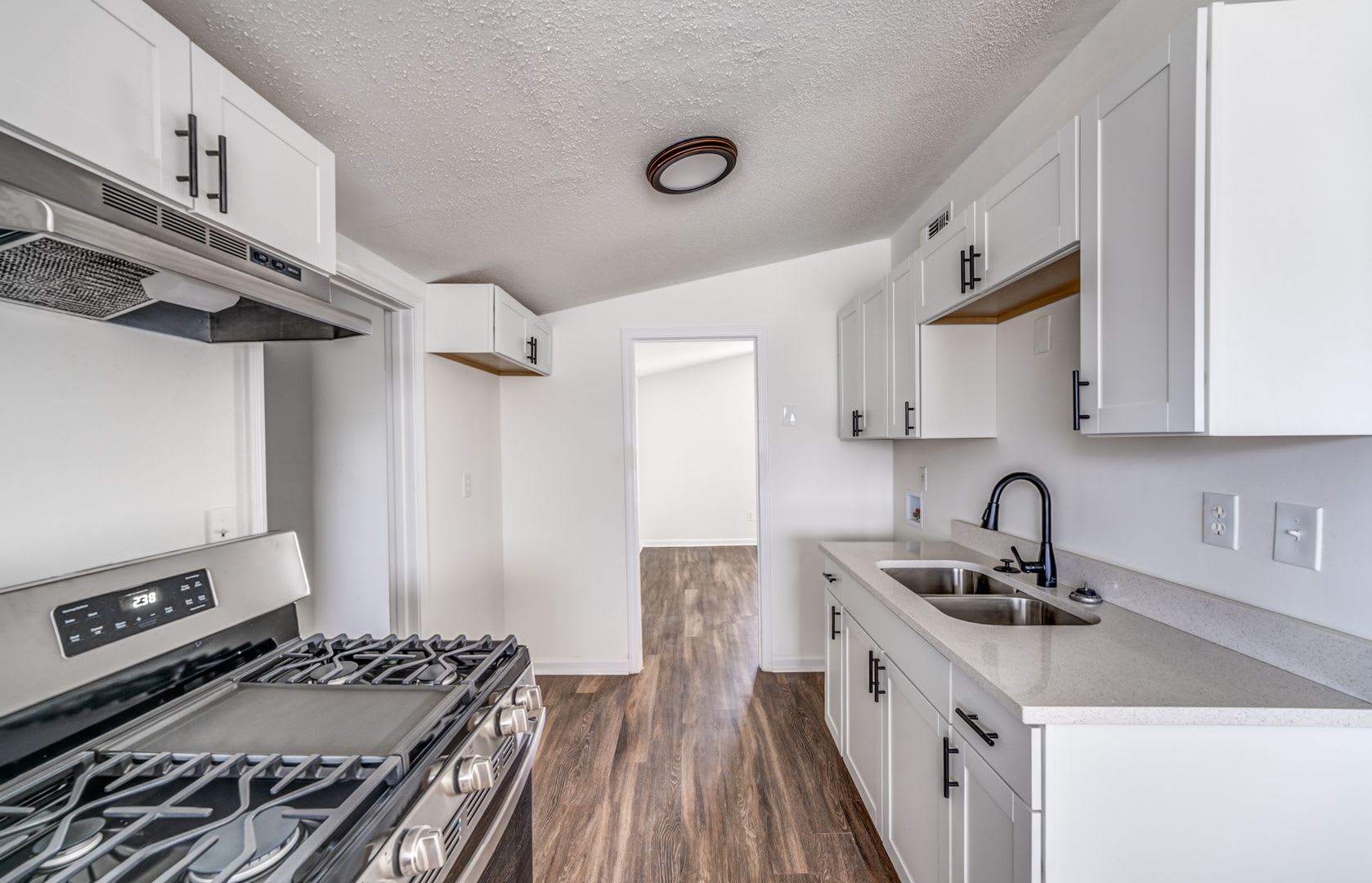 4980 Vickie Memphis, TN 38109 – photo 2