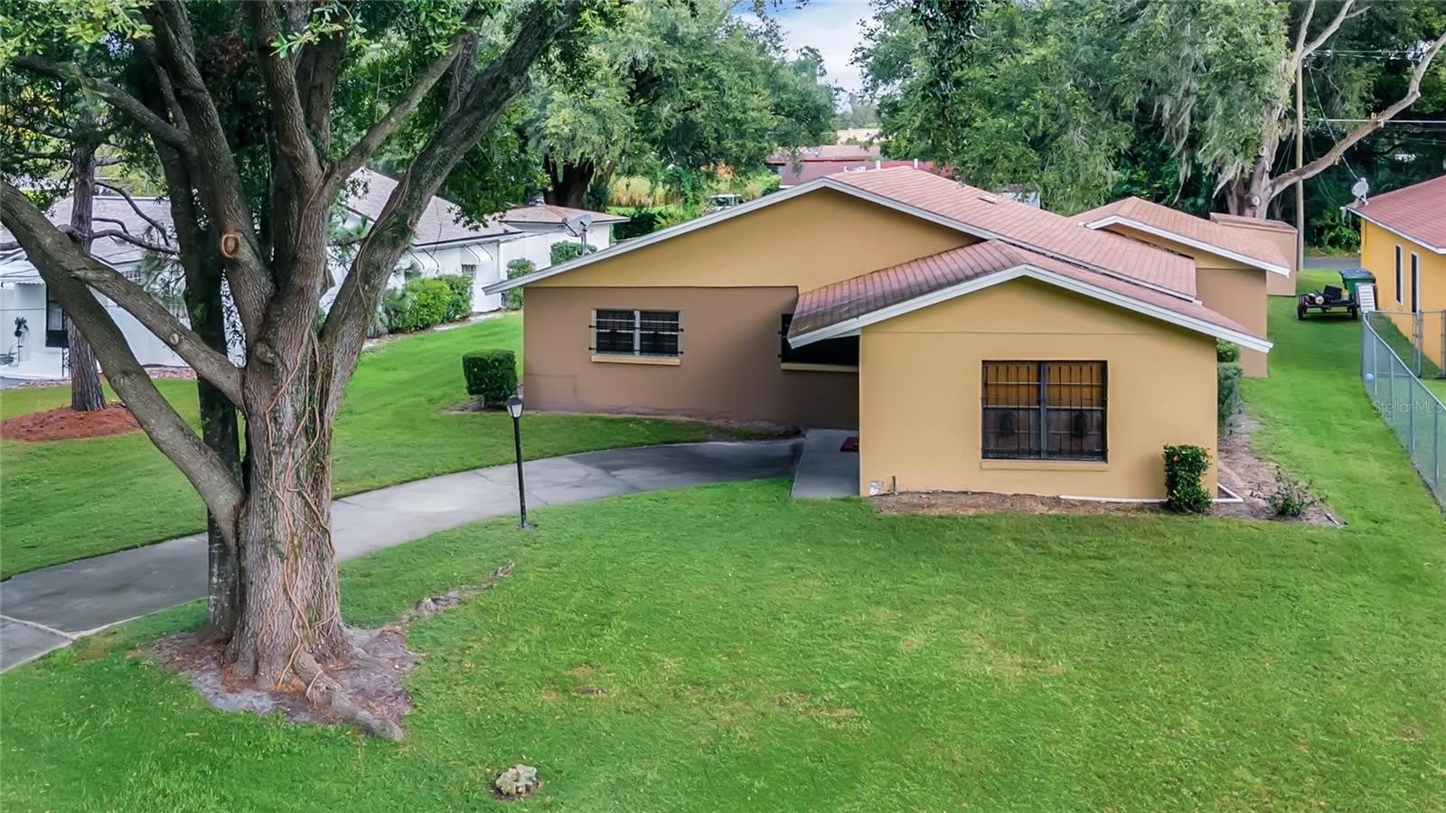 209 BAYSHORE Drive – photo 2