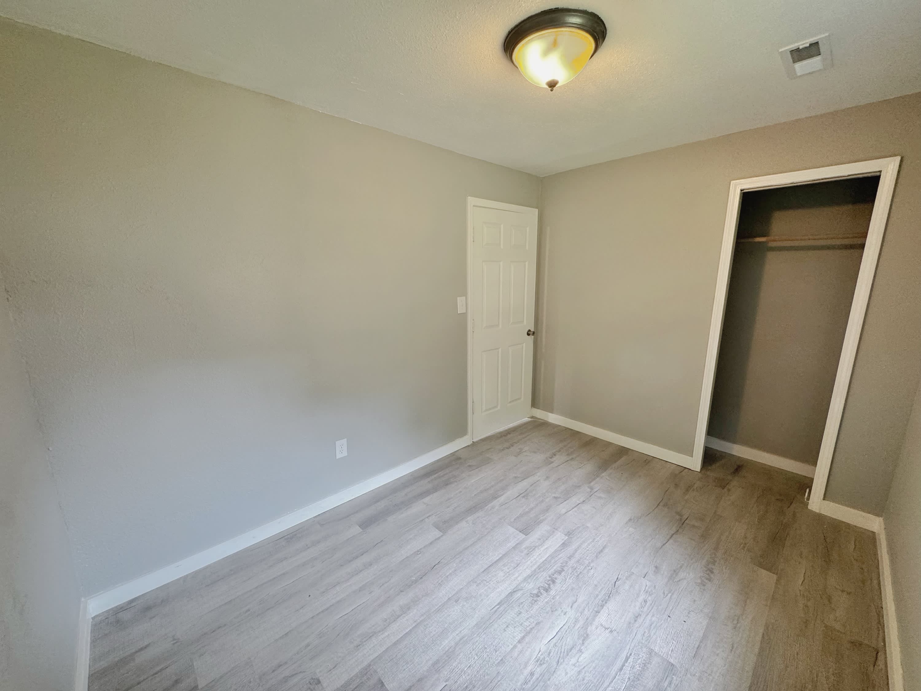 209 South Graham Street – photo 4