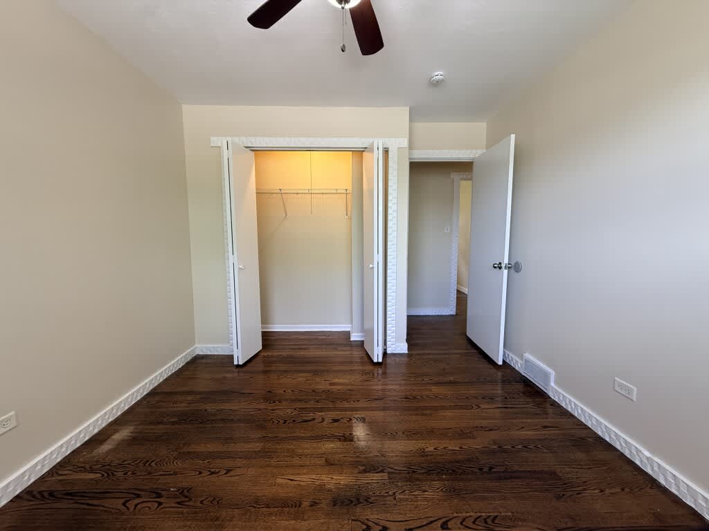 8517 West 87th Place – photo 3