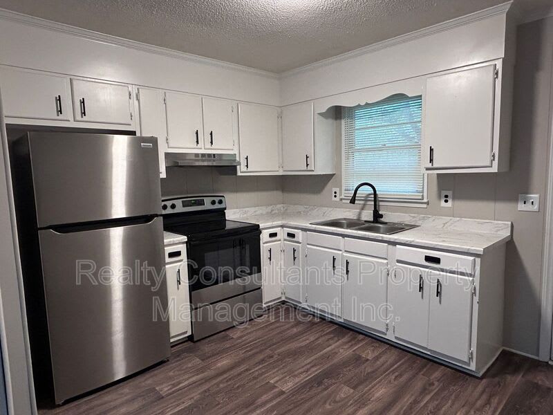 115 Cox Avenue – photo 4