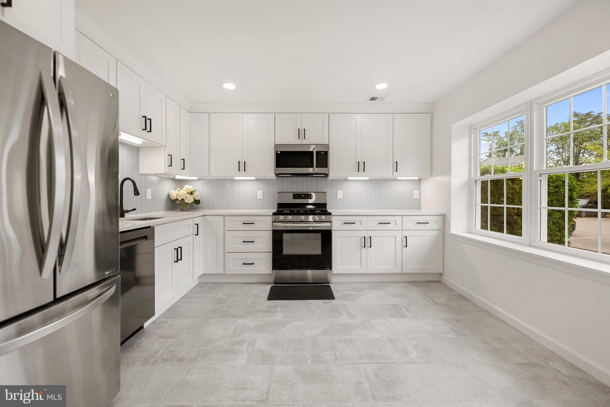 14874 Emberdale Drive – photo 2