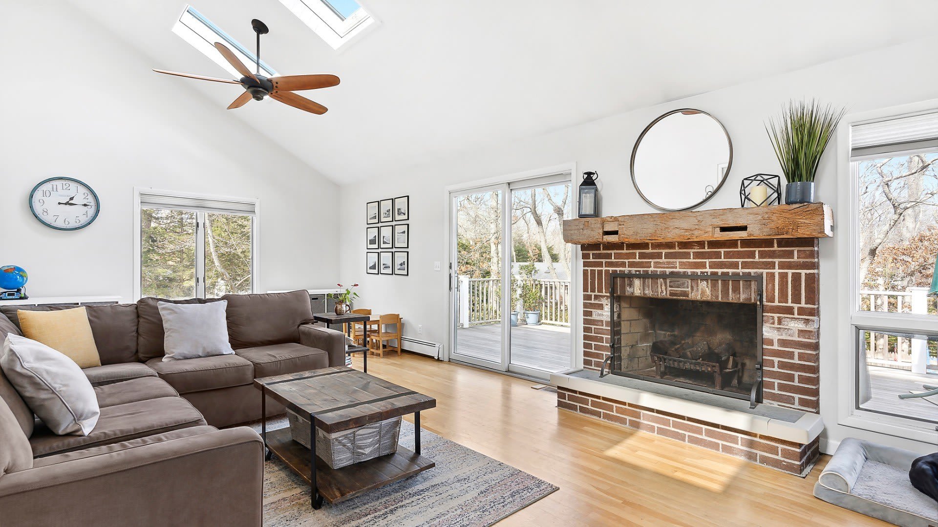 159 WOODBINE DR – photo 4