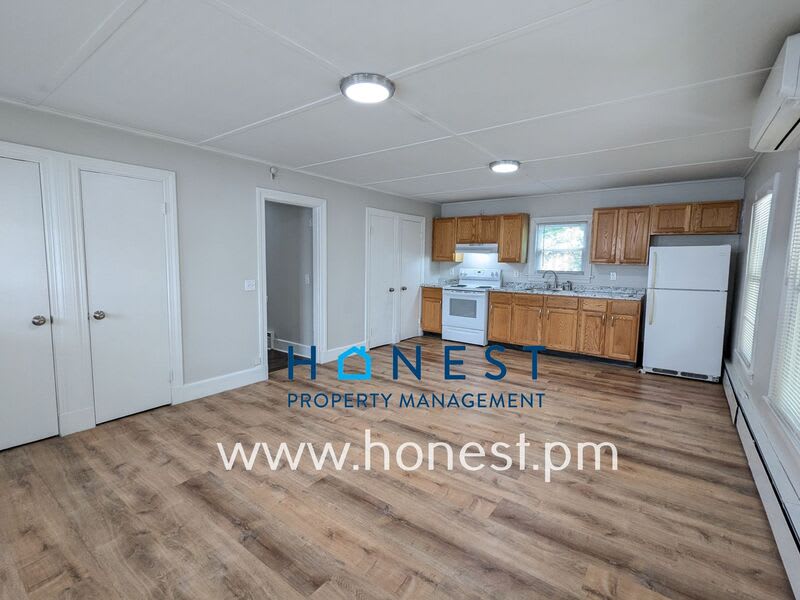 110 Silver Street – photo 2