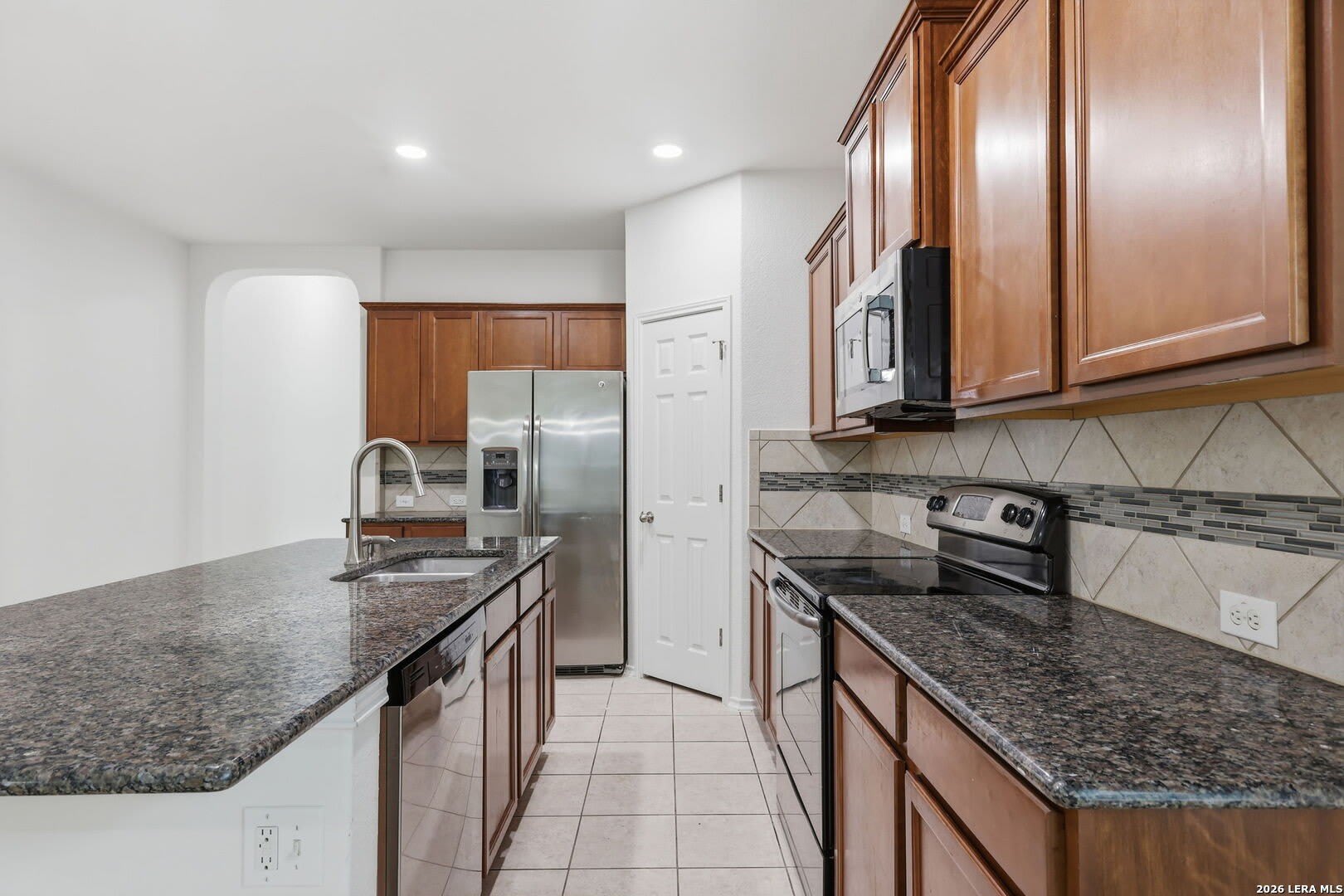 7020 Conroe Ml – photo 3