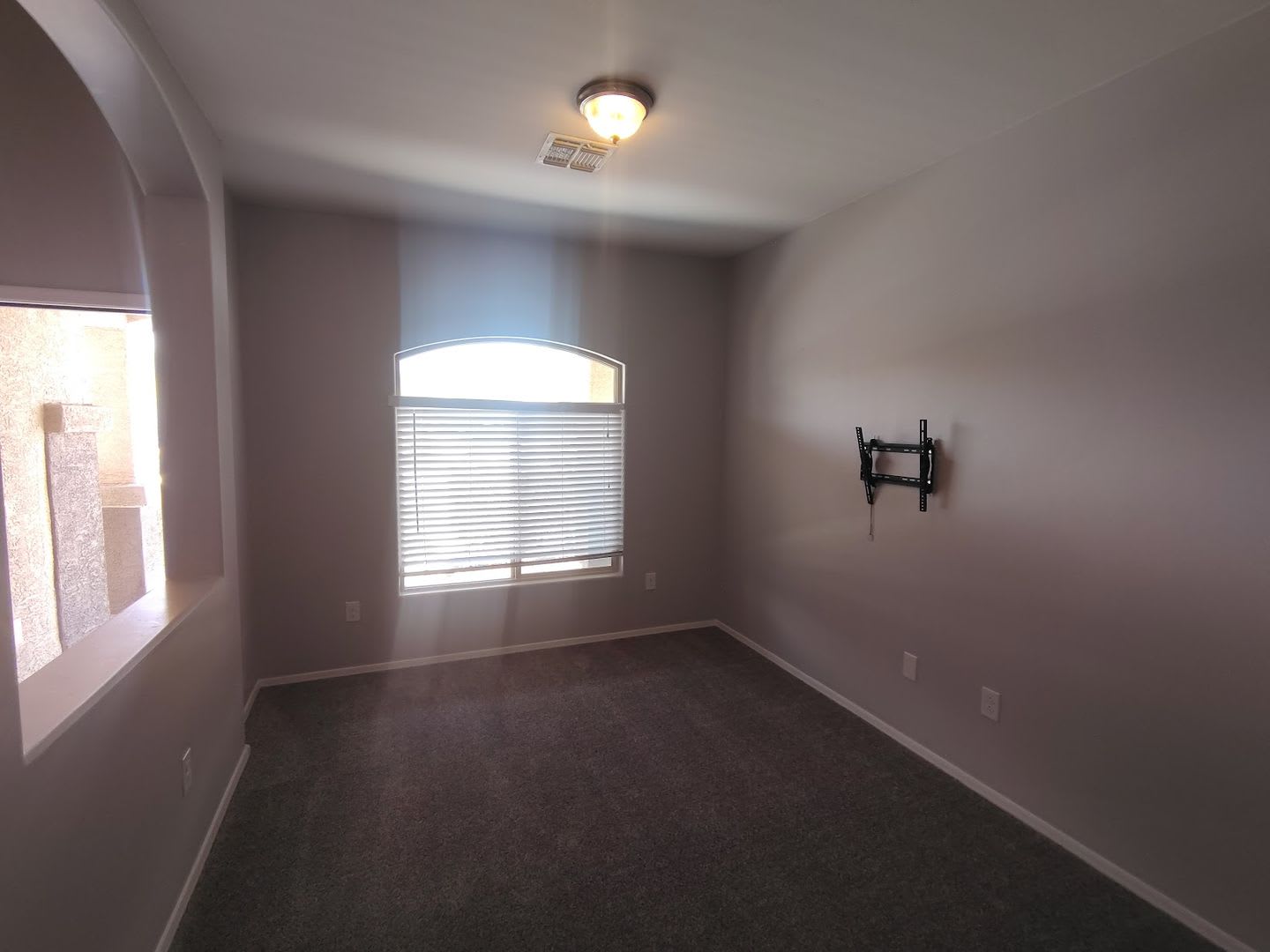8990 W. Cloudwood Drive (85653) – photo 4