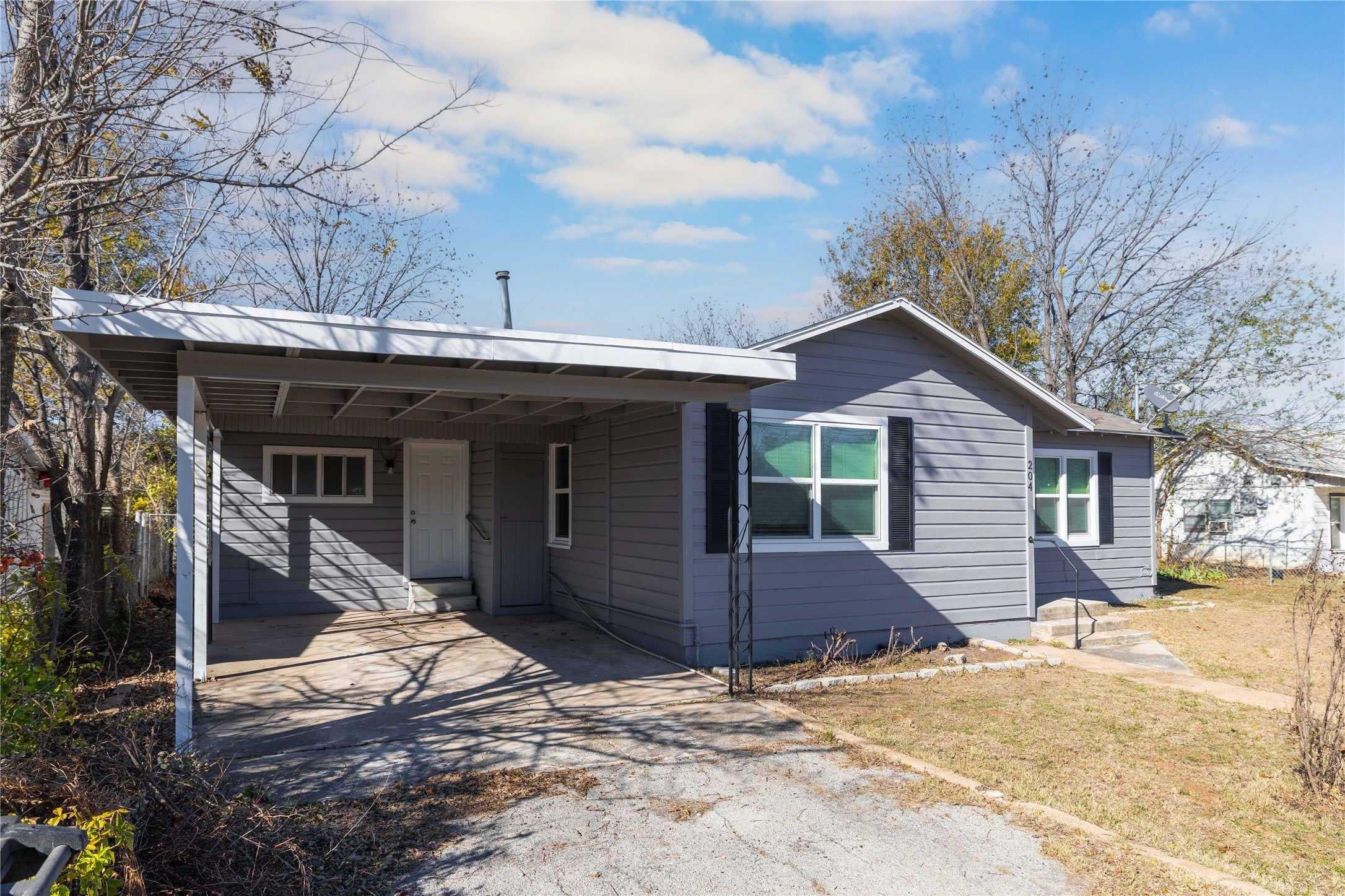 204 Northline Drive – photo 1