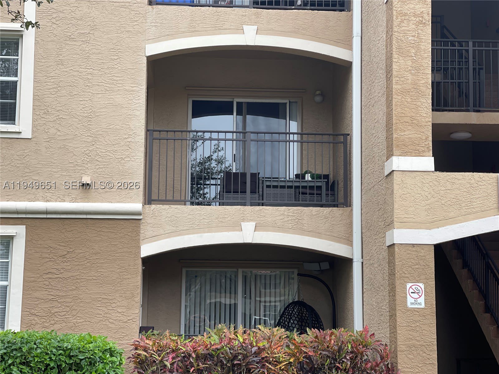 160 SW 117th Ter – photo 1