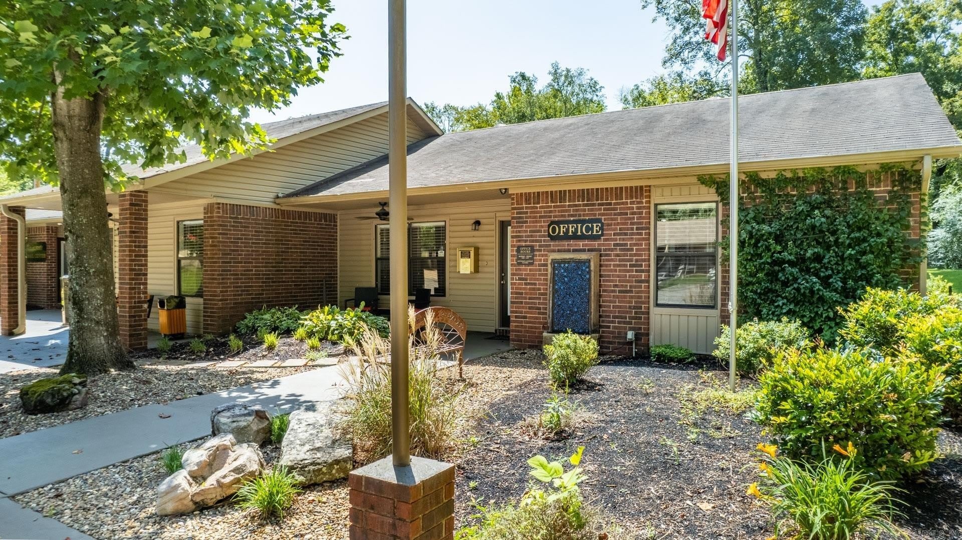 151 Summerwood Drive – photo 2