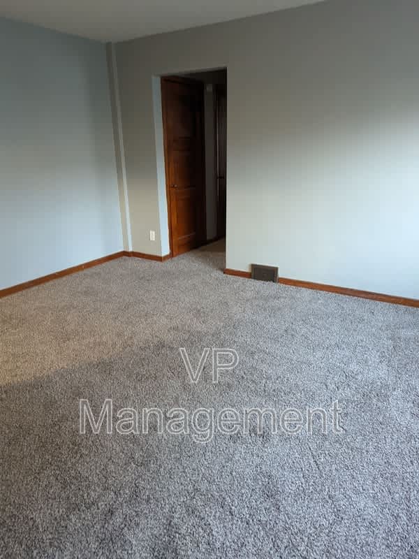 410 23Rd St – photo 5