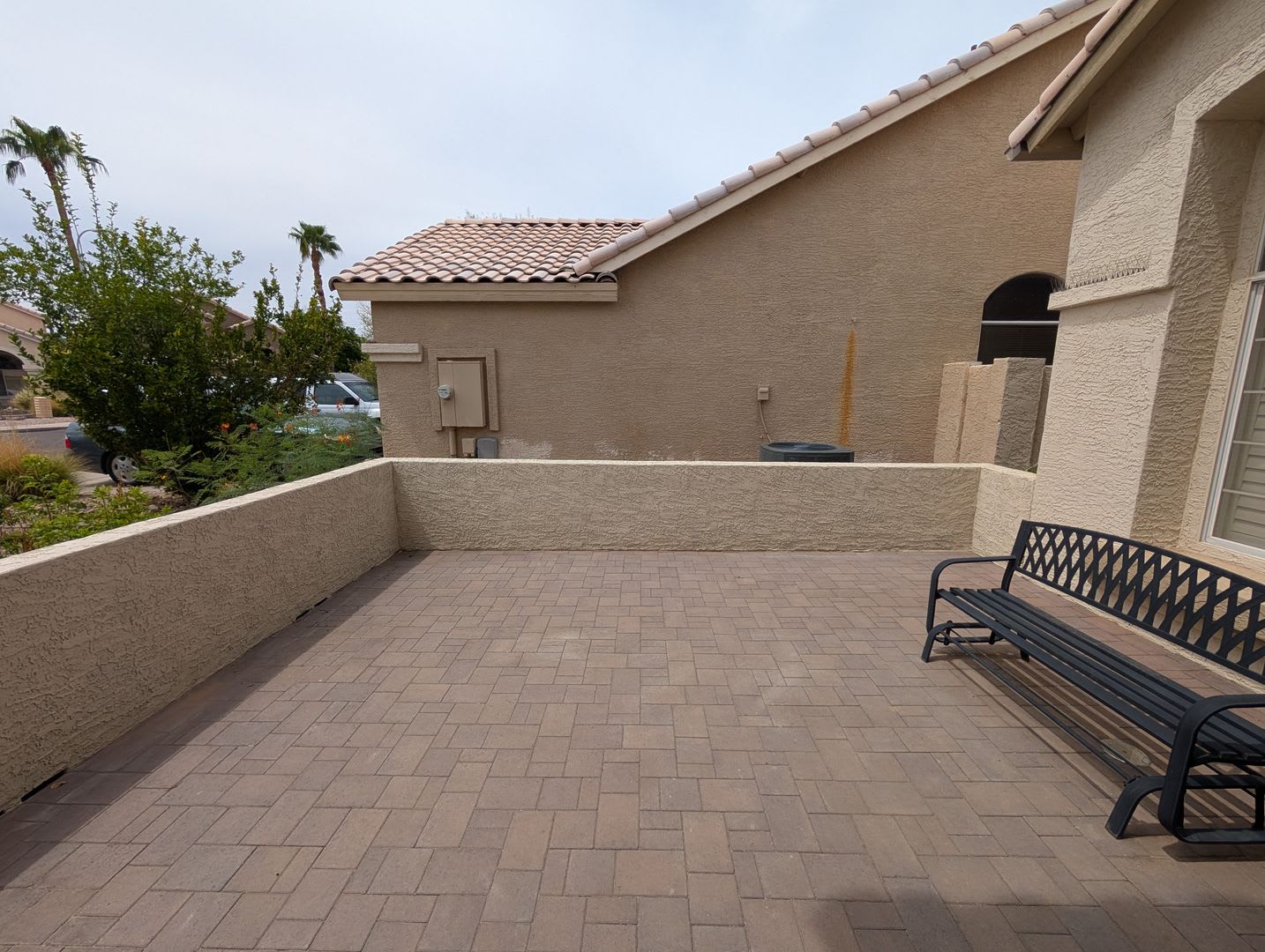 3 Bedroom Plus Den 3 Bathroom Desert Breeze Home – photo 2