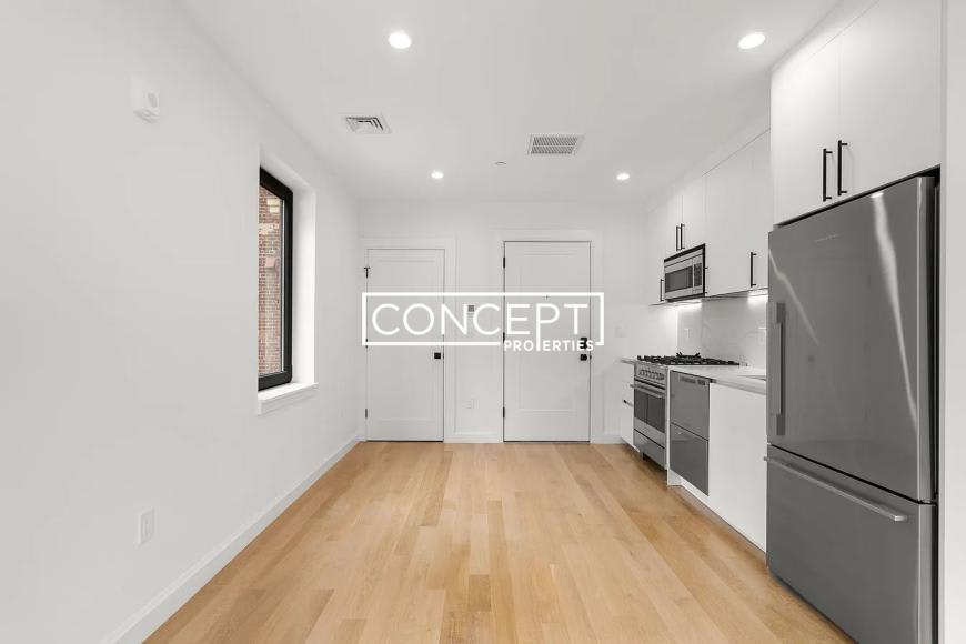 1618 Beacon St. – photo 3
